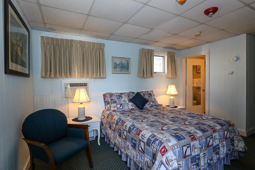 Inn On Onset Bay Exterior photo